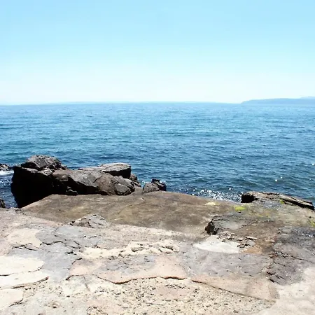 아파트 With A Parking Space Opric, Opatija - 7716 로브란